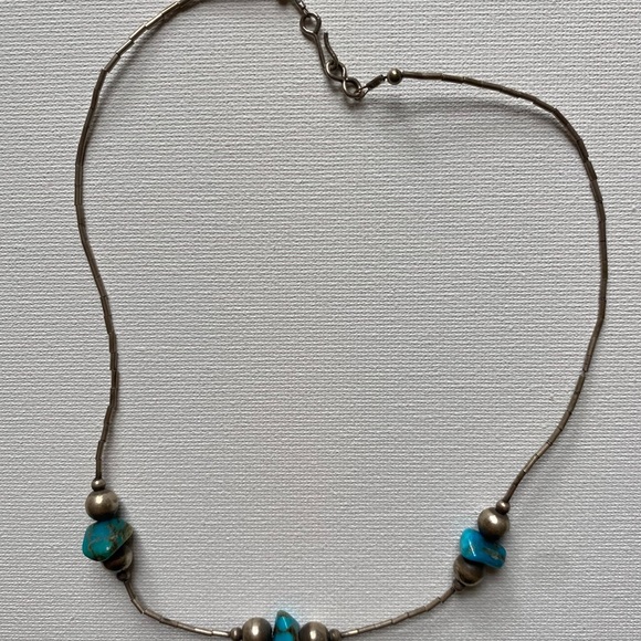 Vintage Turquoise Nugget Beaded Necklace Silver Choker - Picture 3 of 5